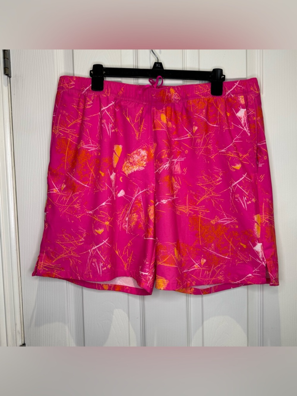 The North Face Men's XL Wander Shorts Pink Glo Valley Print